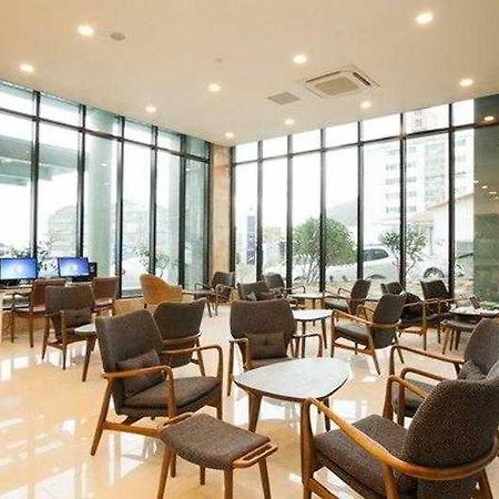 Sims Hotel Jeju Eksteriør billede