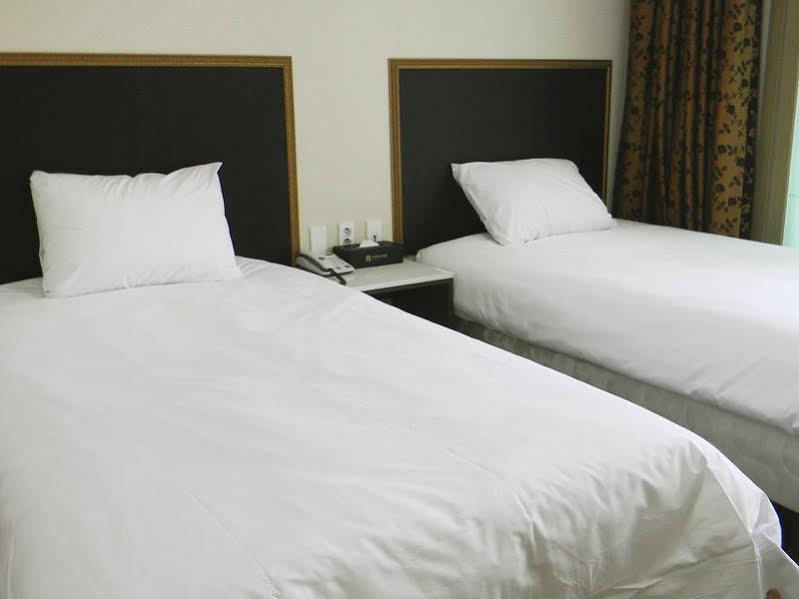 Sims Hotel Jeju Eksteriør billede