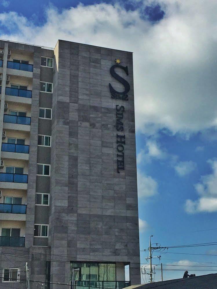 Sims Hotel Jeju Eksteriør billede
